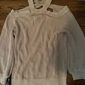 Vici sweater never worn